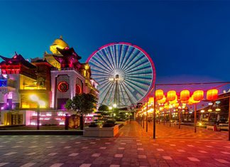 Những điểm tham quan hấp dẫn du khách du lịch ở Đà Nẵng Những điểm tham quan hấp dẫn du khách du lịch ở Đà Nẵng