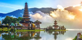 Check in 5 tọa độ du lịch Indonesia 2023 khiến bạn si mê quên lối về 