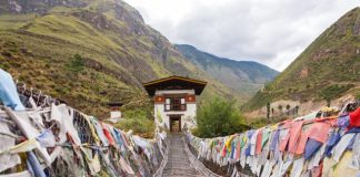 Review tất tần tật tour du lịch Bhutan giá bao nhiêu tiền? 